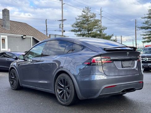 Used 2023 Tesla Model X image 8