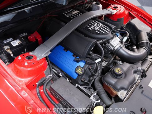 Used 2013 Ford Mustang Boss 302 w/ Boss 302 Accessory Pkg RWD image 26