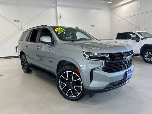 Used 2024 Chevrolet Tahoe RST w/ Luxury Package AWD/4WD image 4