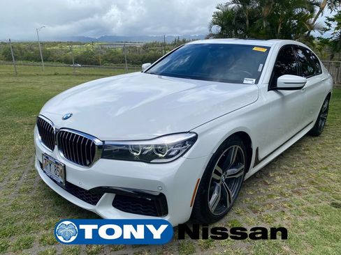 Used 2018 BMW 740i RWD image 3