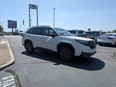Used 2026 Subaru Forester Sport w/ Sport Package AWD/4WD image 3