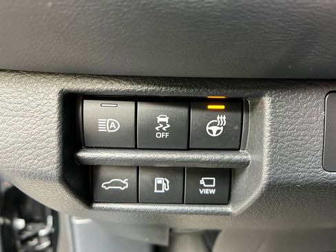 Used 2019 Toyota Avalon Touring w/ Advanced Safety Package FWD image 29