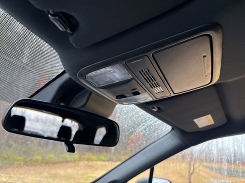 Used 2022 Honda Pilot Sport image 30