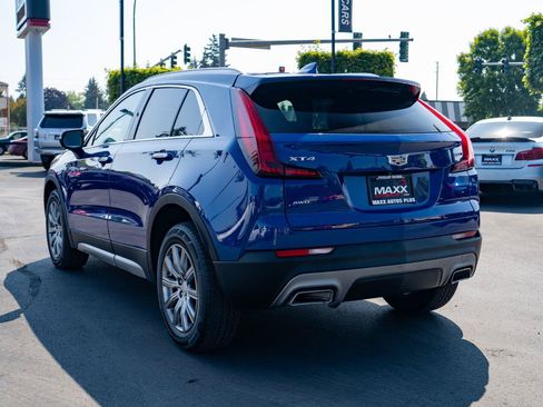 Used 2022 Cadillac XT4 Premium Luxury w/ Safety Alert Package AWD/4WD image 11