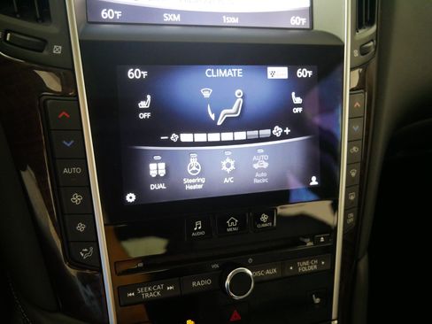 Used 2016 INFINITI Q50 3.0t Premium w/ Driver Assistance Package AWD/4WD image 23