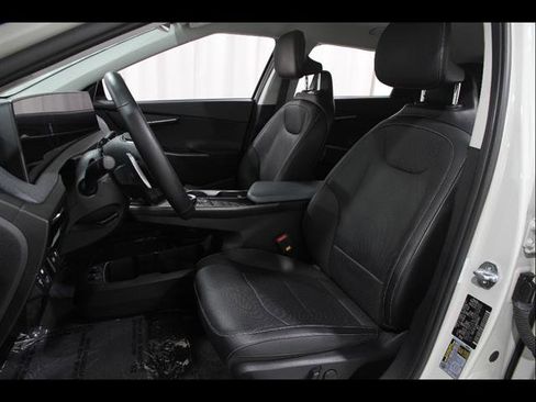 Used 2022 Kia EV6 Wind image 5