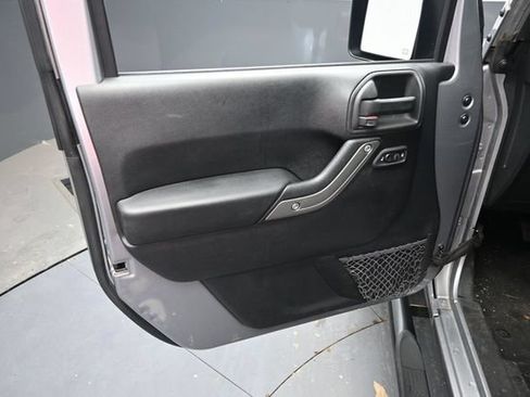 Used 2016 Jeep Wrangler Unlimited Sport w/ Quick Order Package 24S AWD/4WD image 16