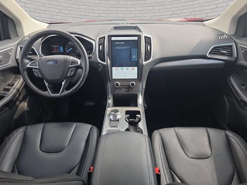 Used 2021 Ford Edge Titanium FWD image 10