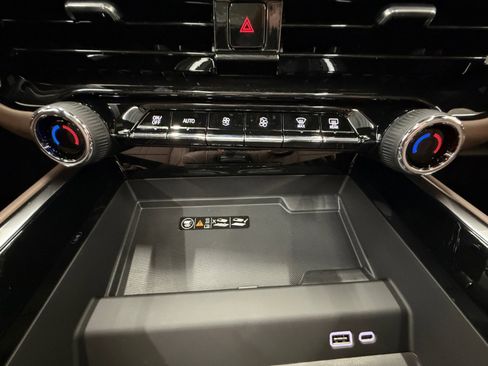 New 2026 Chevrolet Tahoe High Country image 23