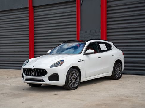 Used 2023 Maserati Grecale GT image 1