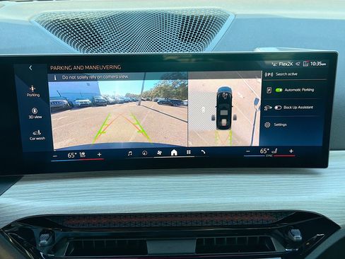 Used 2025 BMW 330i Sedan image 34