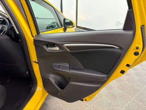 Used 2019 Honda Fit LX image 14