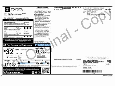 Used 2023 Toyota Camry SE image 2