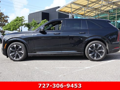 Used 2025 Cadillac Escalade IQ Sport 1 w/ Smart Trailering package AWD/4WD image 5