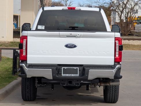 New 2026 Ford F250 Lariat w/ FX4 Off-Road Package AWD/4WD image 5