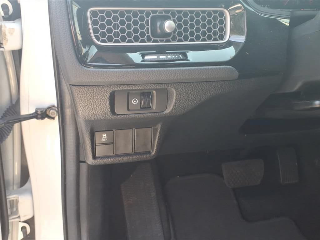 Used 2025 Honda Civic LX image 16