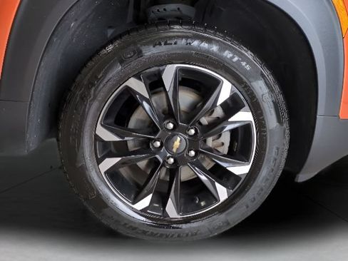 Used 2022 Chevrolet TrailBlazer LT AWD/4WD image 22