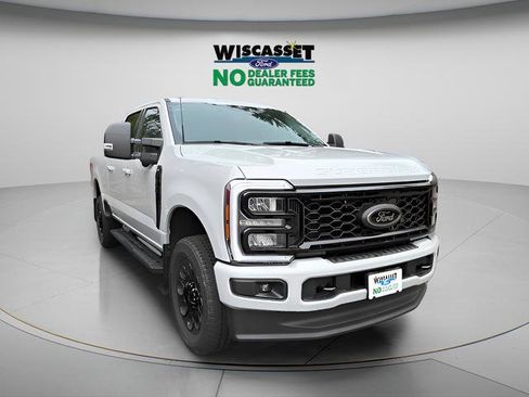 New 2026 Ford F350 XLT w/ XLT Premium Package AWD/4WD image 1