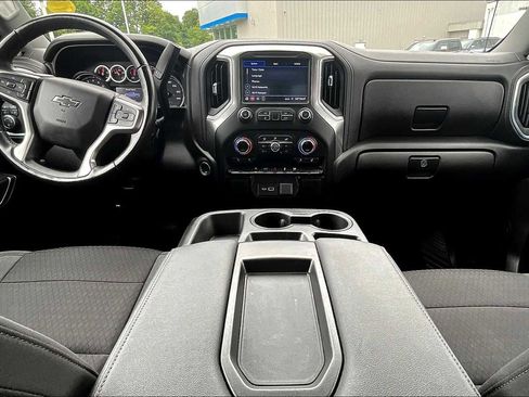 Used 2021 Chevrolet Silverado 1500 RST image 21