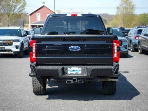 Used 2023 Ford F250 Lariat w/ Lariat Ultimate Package AWD/4WD image 6