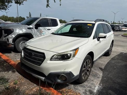 Used 2017 Subaru Outback 3.6R Limited AWD/4WD image 3