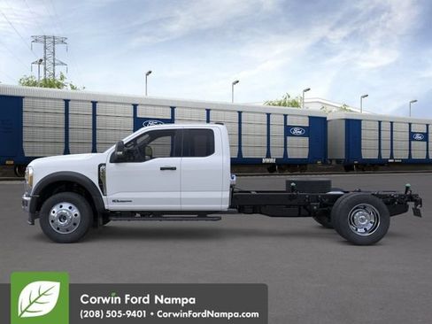 New 2026 Ford F550 4x4 Supercab Super Duty image 4