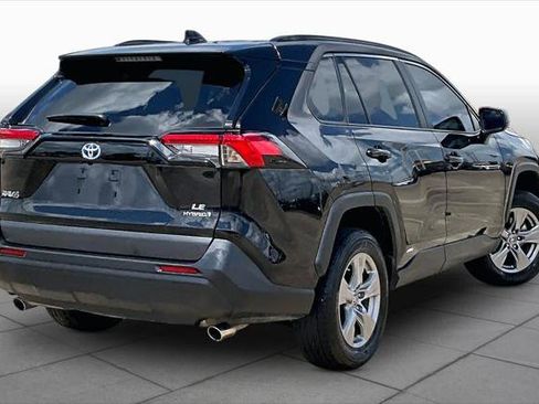 Certified 2024 Toyota RAV4 LE AWD/4WD image 13