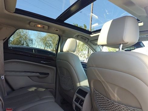 Used 2014 Cadillac SRX Performance w/ Driver Awareness Package image 8