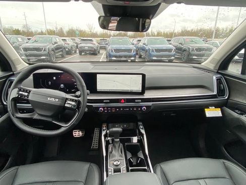 New 2026 Kia Sorento SX image 24