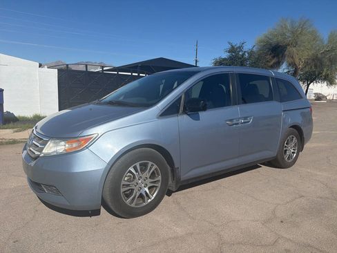 Used 2013 Honda Odyssey EX-L image 3