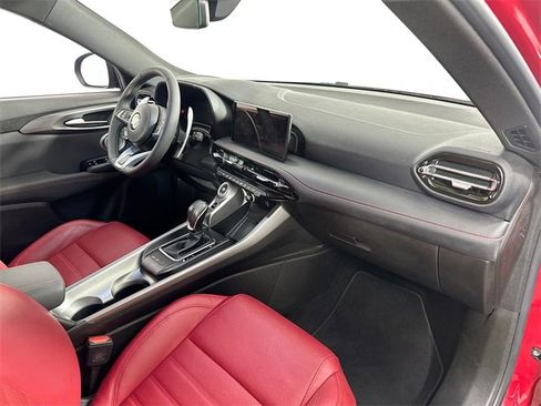 Used 2024 Dodge Hornet R/T Plus w/ R/T Blacktop Package image 32