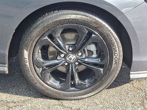 Used 2025 Honda Accord SE image 8
