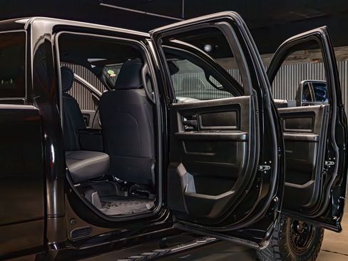 Used 2025 RAM 2500 Tradesman w/ Power Wagon Package AWD/4WD image 31