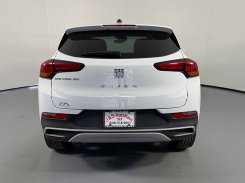 Used 2024 Buick Encore GX Preferred FWD image 4