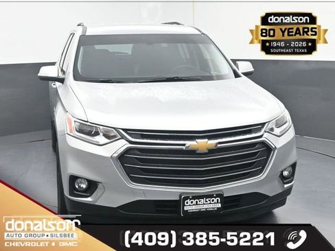 Used 2021 Chevrolet Traverse LT FWD image 3