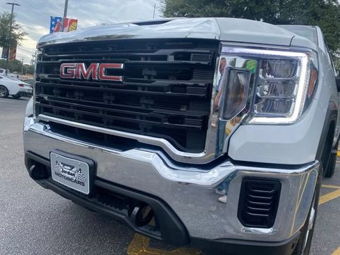 Used 2022 GMC Sierra 2500 Pro w/ Convenience Package AWD/4WD image 9