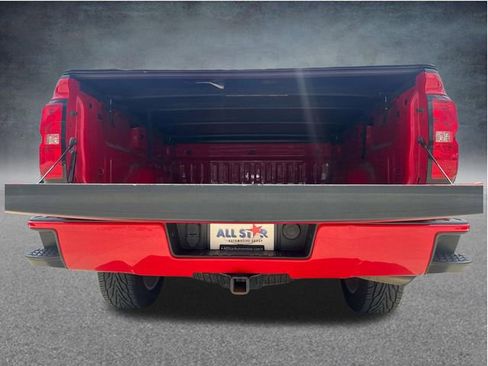 Used 2018 Chevrolet Silverado 1500 Custom w/ Custom Value Package RWD image 13