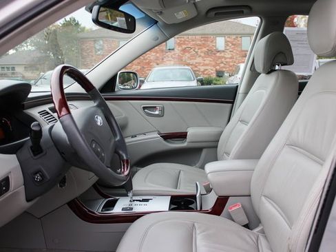 Used 2006 Hyundai Azera Limited image 13