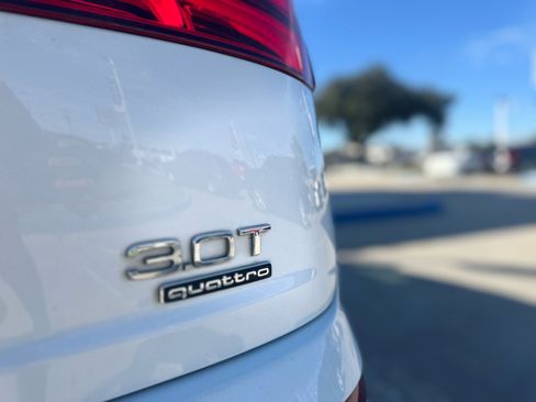 Used 2018 Audi Q7 3.0T Premium Plus w/ Premium Plus Package image 35