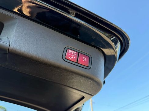 Used 2018 Mercedes-Benz GLE 350 image 18