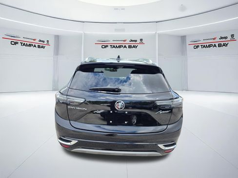 Used 2023 Buick Envision Avenir FWD image 5