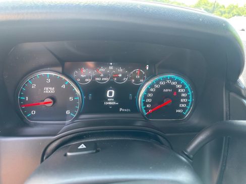Used 2019 GMC Yukon XL Denali RWD image 18