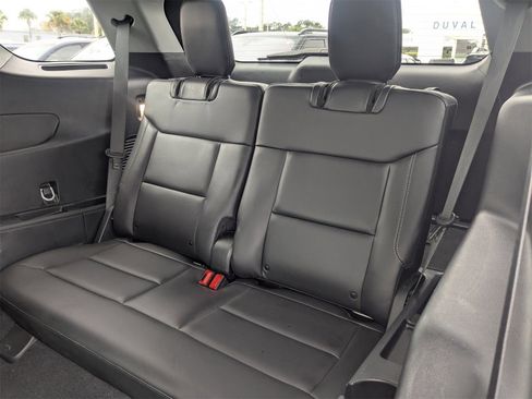 Used 2024 Ford Explorer XLT w/ Equipment Group 202A image 15