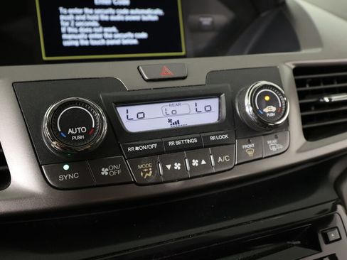 Used 2015 Honda Odyssey EX image 32