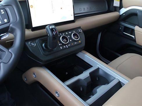 New 2025 Land Rover Defender 110 V8 image 26