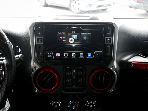 Used 2012 Jeep Wrangler Unlimited Sport AWD/4WD image 53