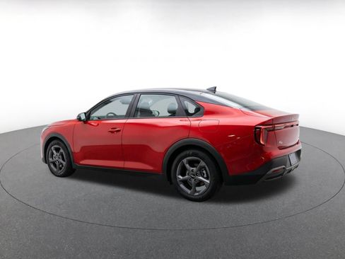 Used 2025 Kia K4 FWD image 7