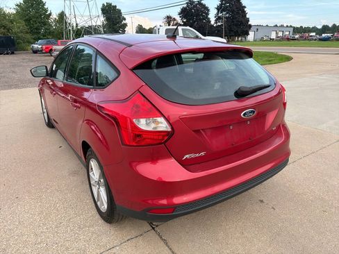 Used 2012 Ford Focus SE FWD image 5
