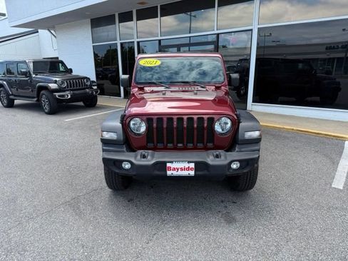 Used 2021 Jeep Wrangler Unlimited Sport AWD/4WD image 4