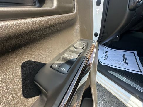 Used 2021 GMC Sierra 1500 Elevation AWD/4WD image 11